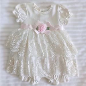 6 Months Edgehill Collection Floral & Lace Outfit